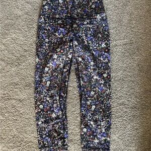 Lululemon Hi Rise Align Crop Floral Women’s Leggings